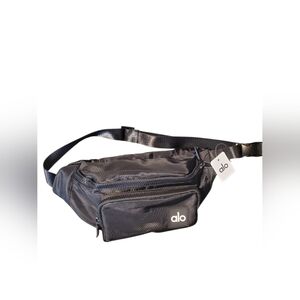 ALO Yoga Womens Fanny Pack